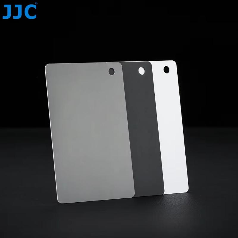 بطاقة توازن اللون الأبيض 18% ر - مراجعة Color Checker Card وسعره