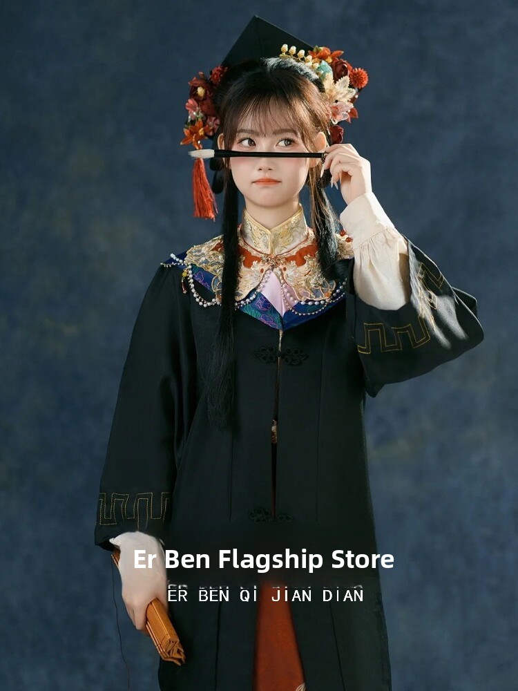 فستان تخرج نسائي بأسلوب هانفو  - مراجعة Photography Studio وسعره